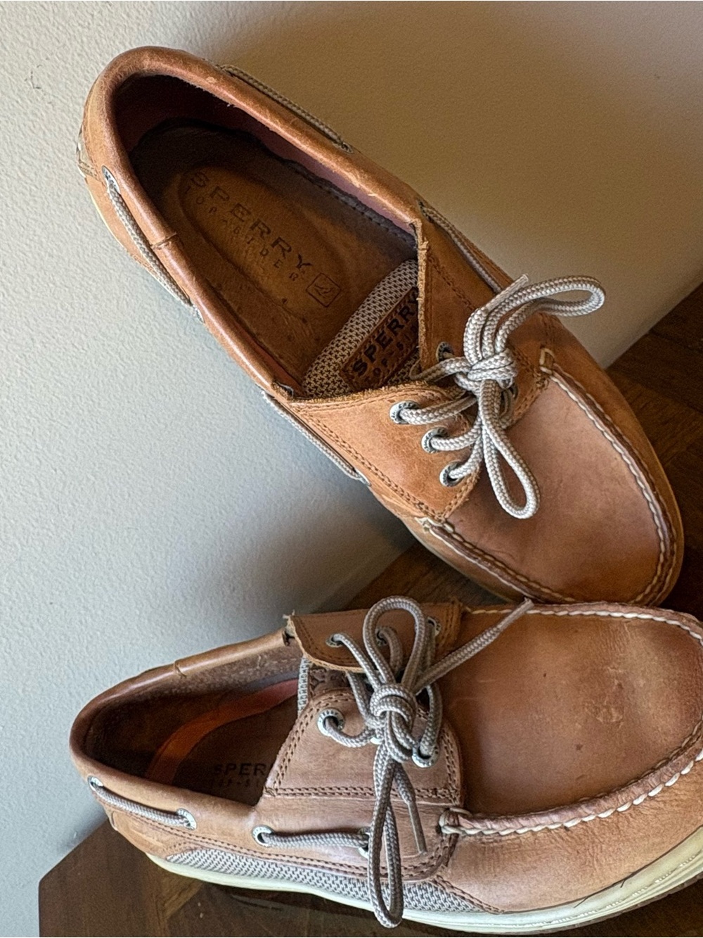 Sperry Brown Leather Men’s Moc Toe Boat Shoes with White Laces